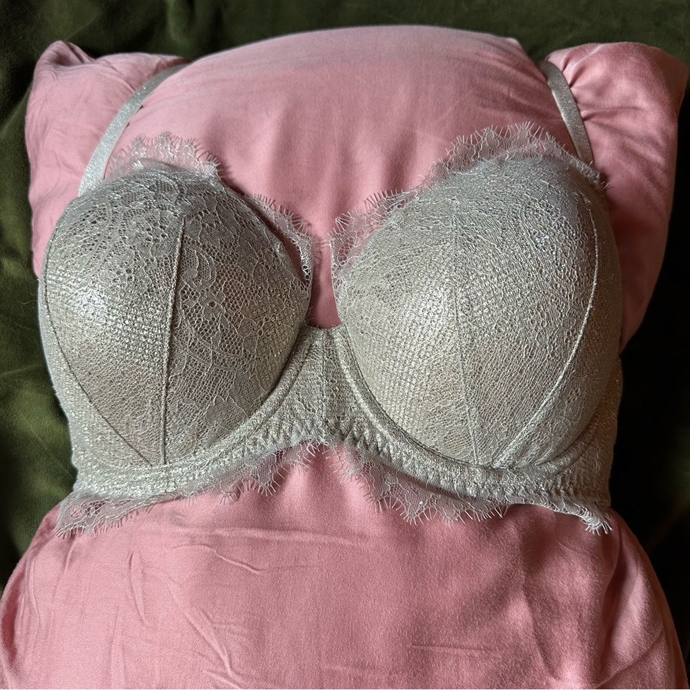 Victoria’s Secret 34 DDD